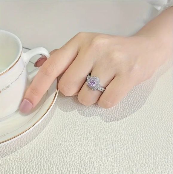 Pink & White Zircon ❤️ Shaped Ring in Sterling Silver (Not plated)Sz 5/ 6! - Picture 5 of 5